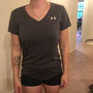under armor workout tee